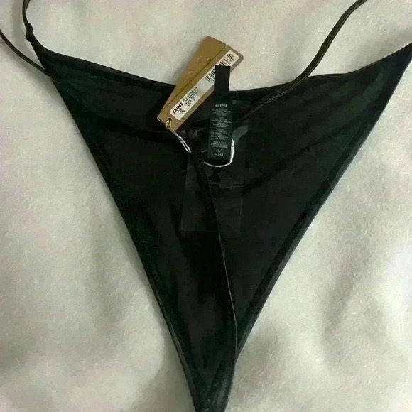 Skims Swim Micro String Thong Faux Leather Onyx 4X - Picture 2 of 6